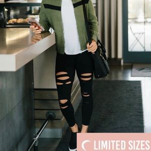 Zyia Active Black Slash Luxe High-Rise Leggings